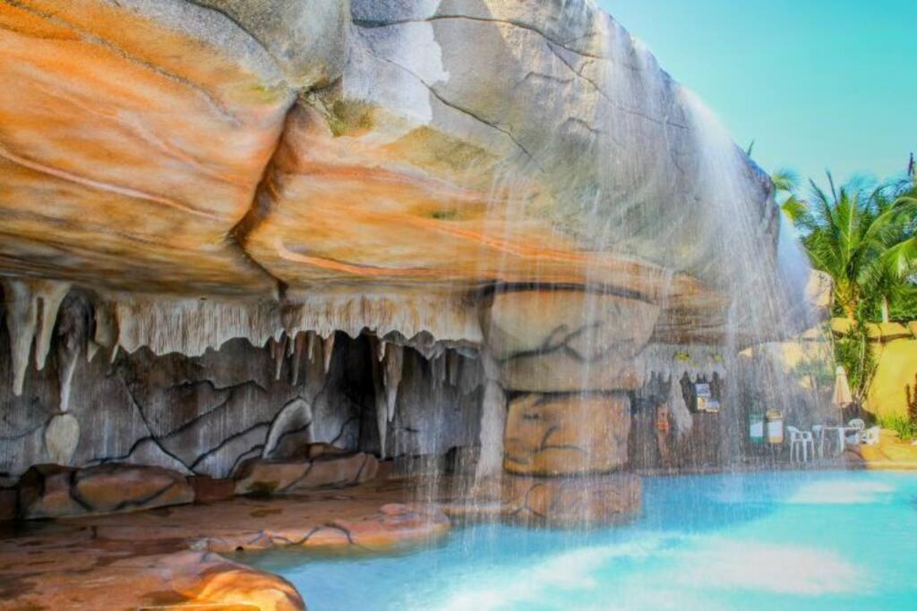 Piazza diRoma Acqua Park, Requinte e Diversão Caldas Novas Exterior foto